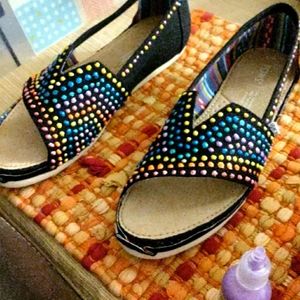 Artsy Tom's Bob's Sandals